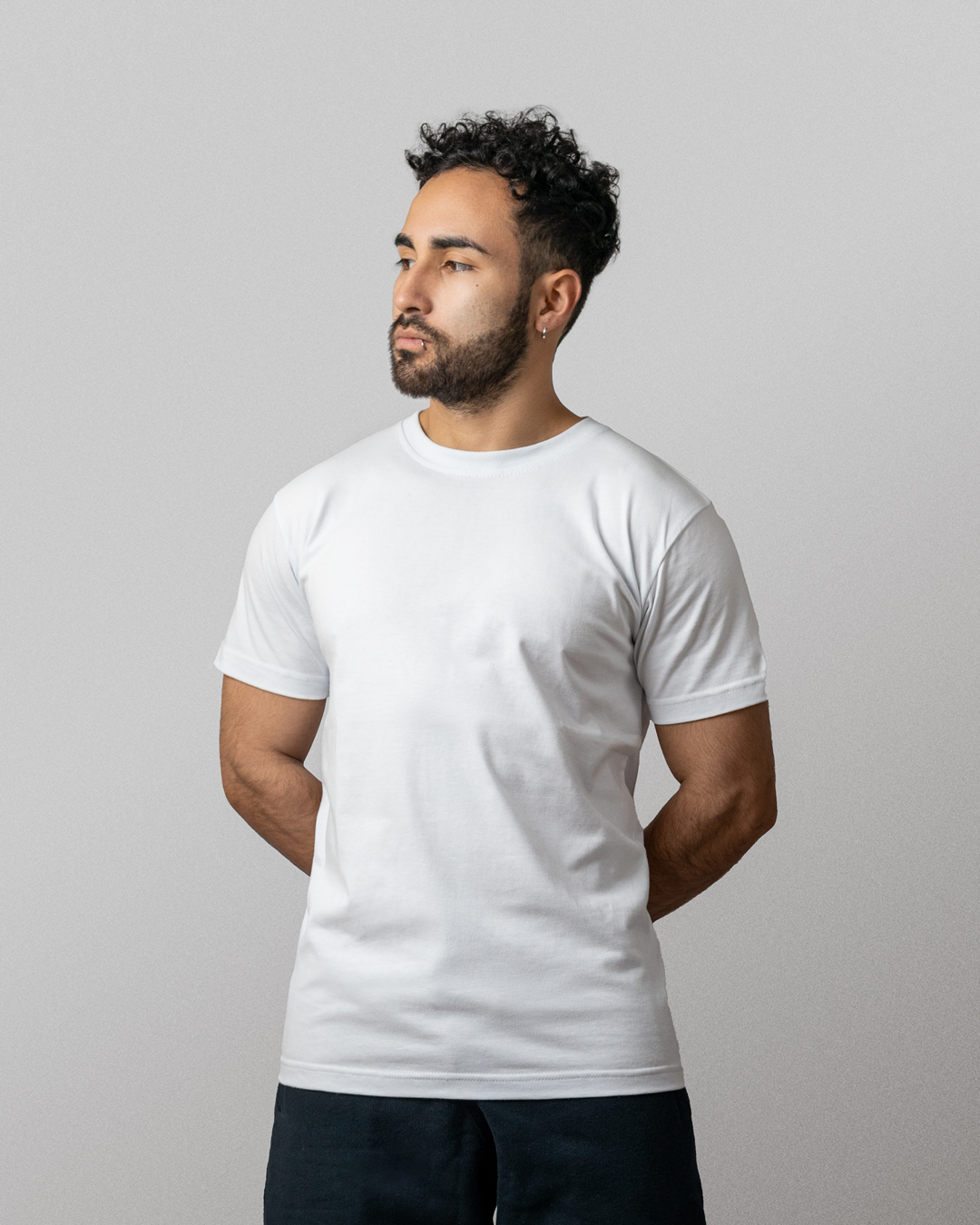 camiseta básica blanca
