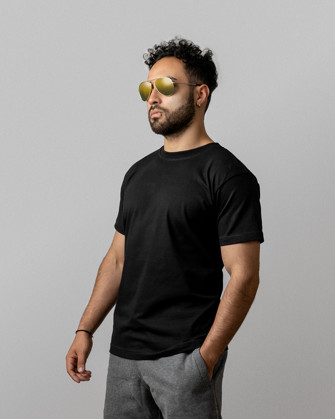 camiseta básica negra